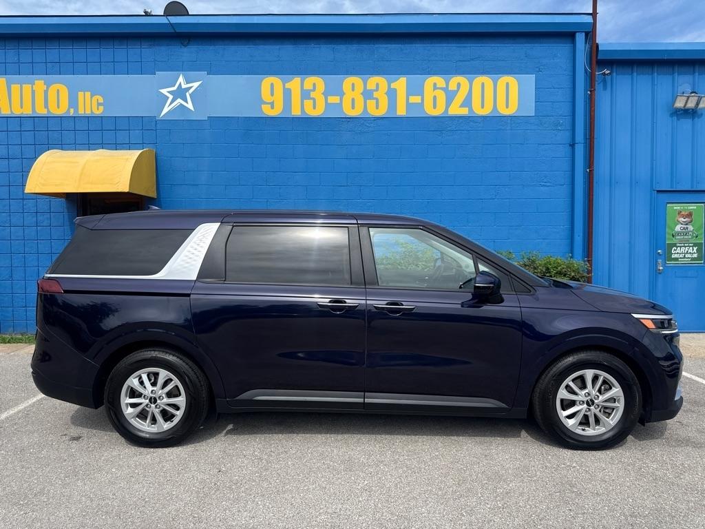 Kia Carnival  2024