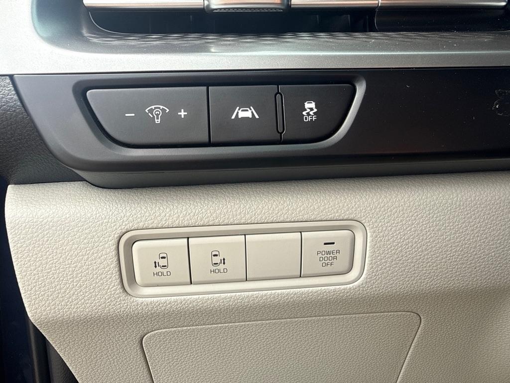 Kia Carnival  2024