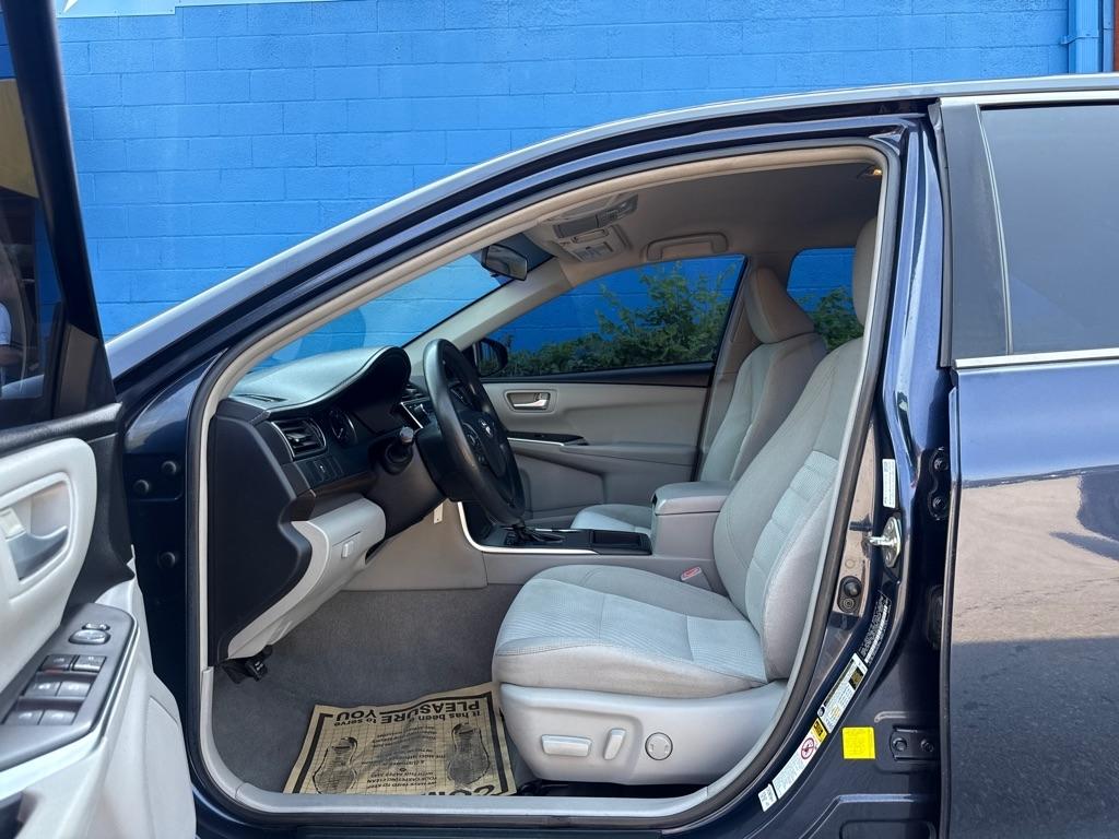 Toyota Camry  2016