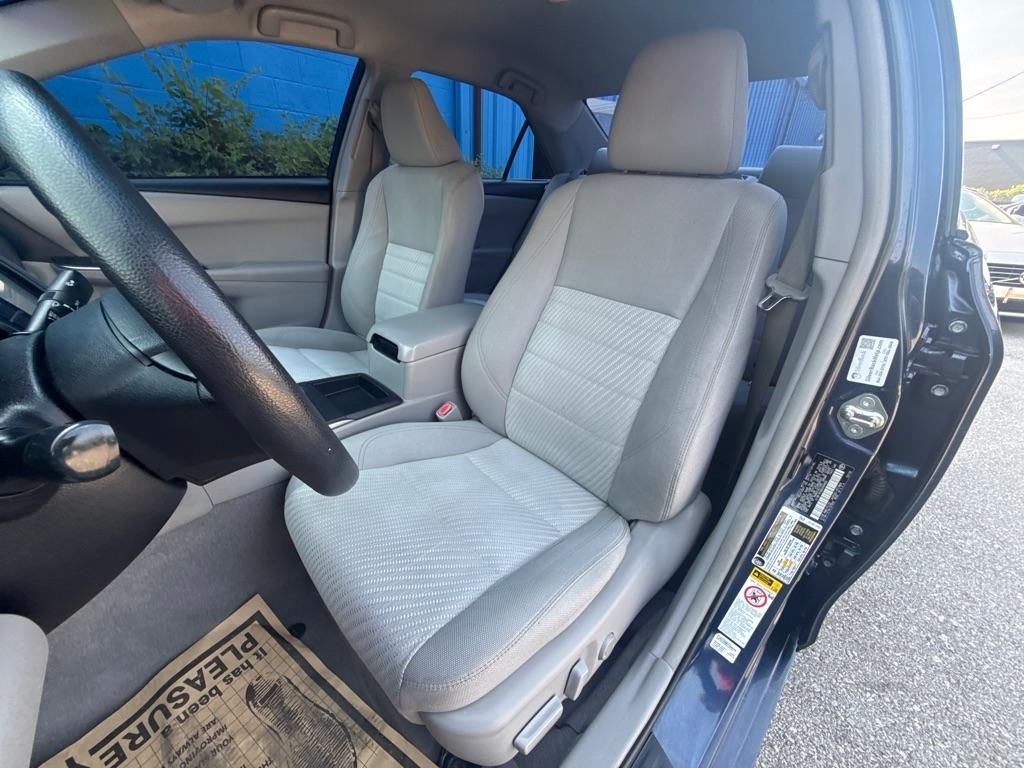 Toyota Camry  2016