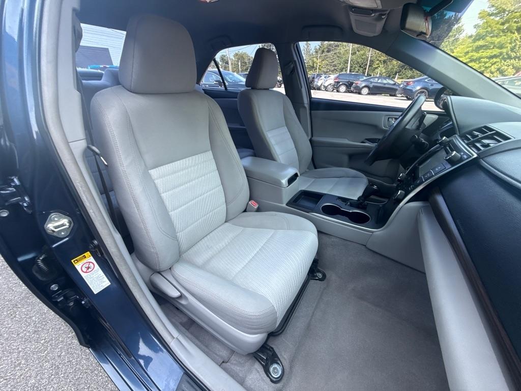 Toyota Camry  2016