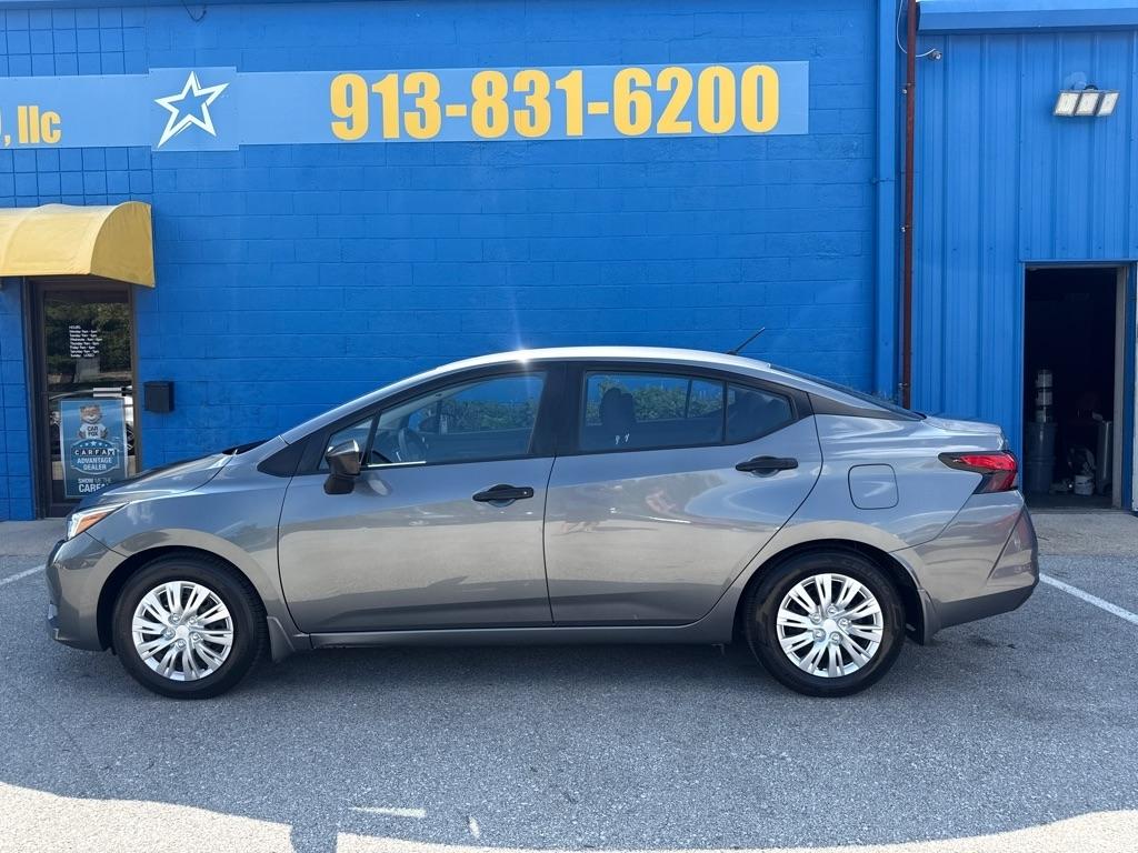 Nissan Versa  2024
