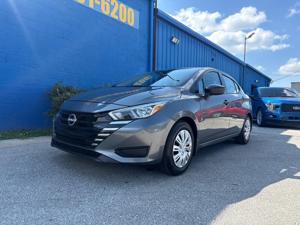 Nissan Versa  2024