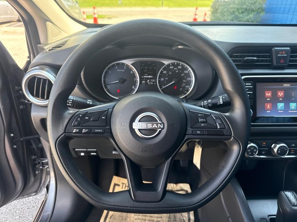 Nissan Versa  2024