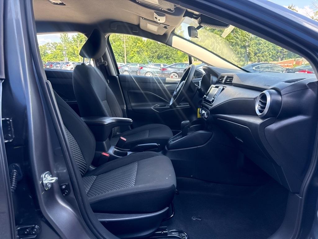 Nissan Versa  2024