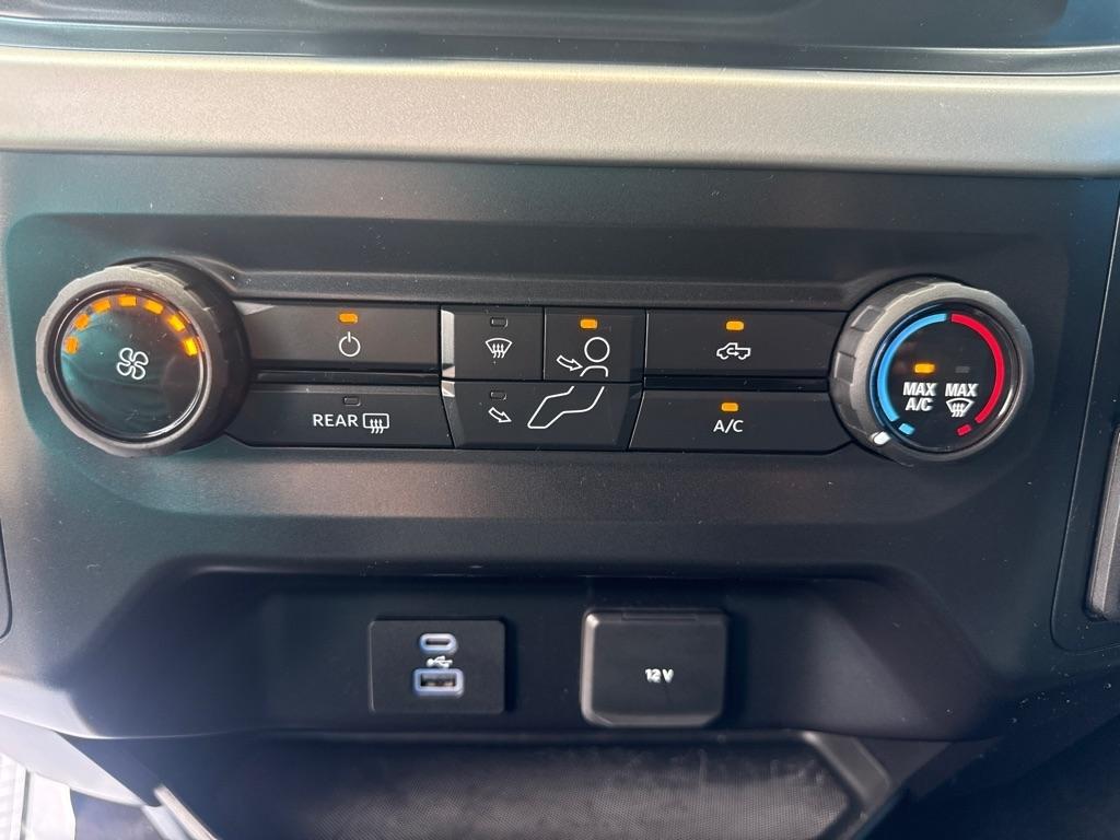 Ford F-150  2021