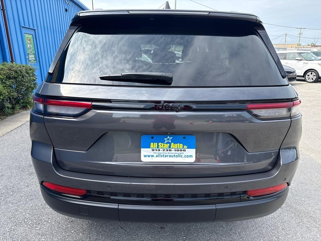 Jeep Grand Cherokee  2024
