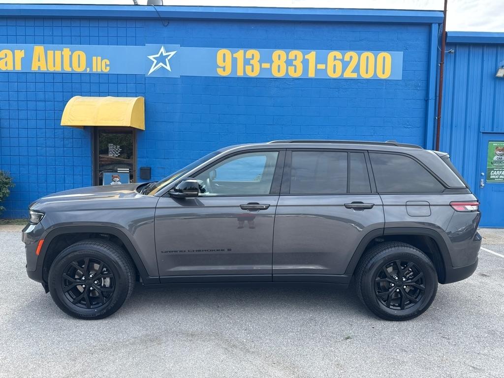 Jeep Grand Cherokee  2024