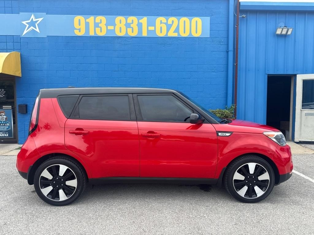 Kia Soul + 4D Wagon 2017
