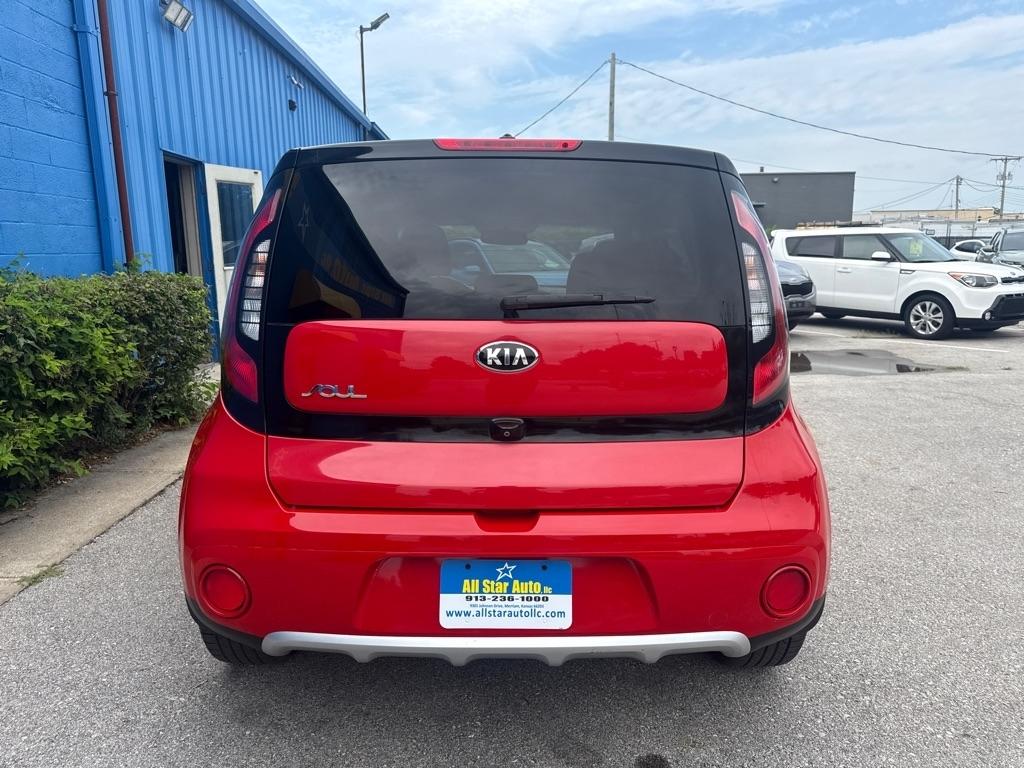 Kia Soul + 4D Wagon 2017
