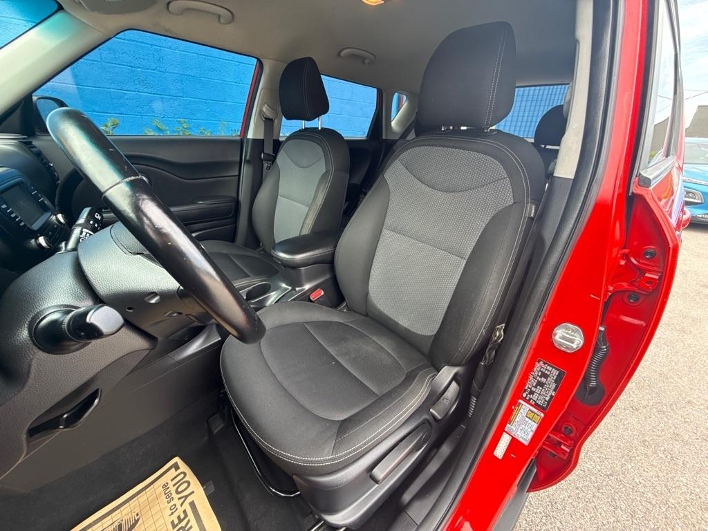 Kia Soul + 4D Wagon 2017