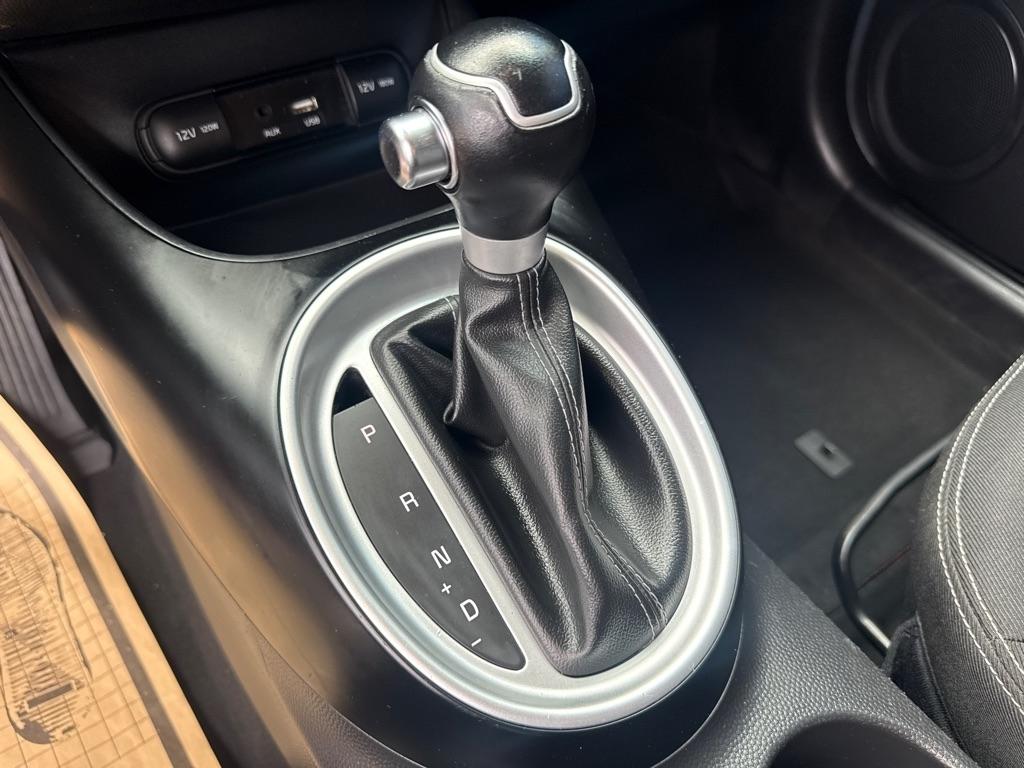 Kia Soul + 4D Wagon 2017