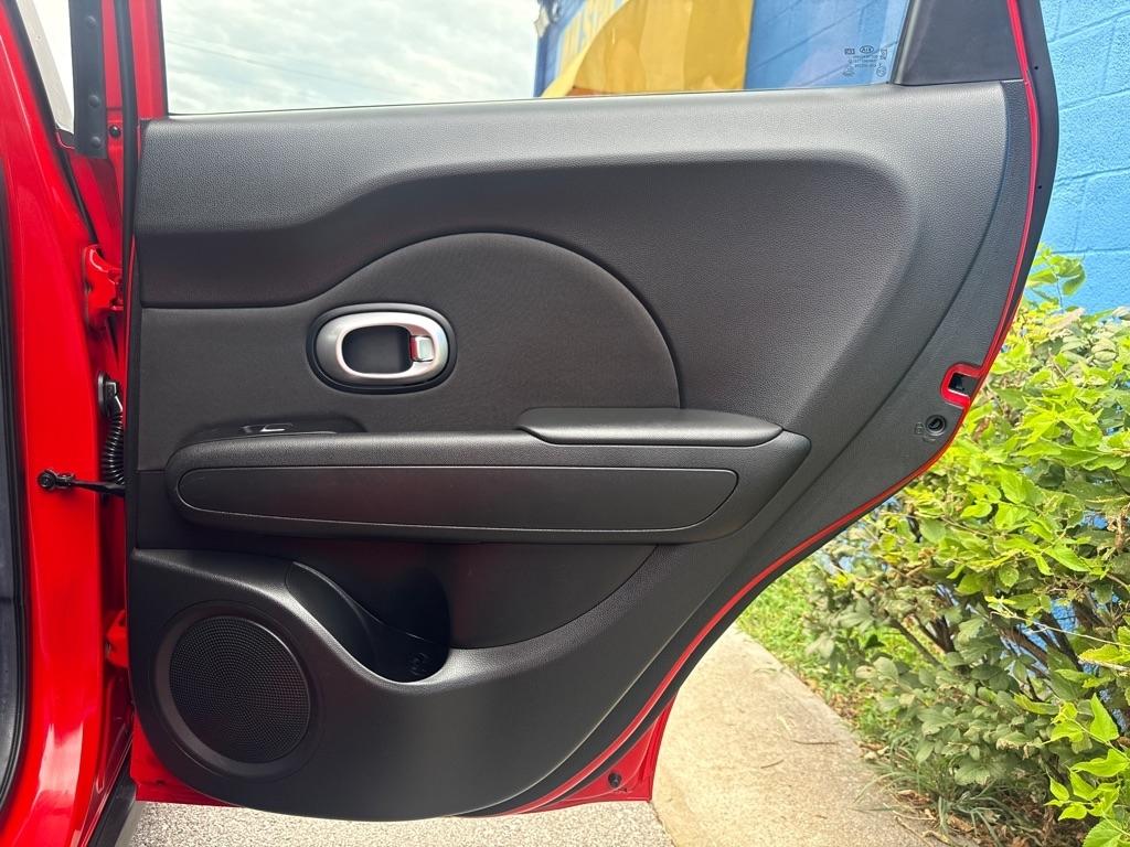 Kia Soul + 4D Wagon 2017