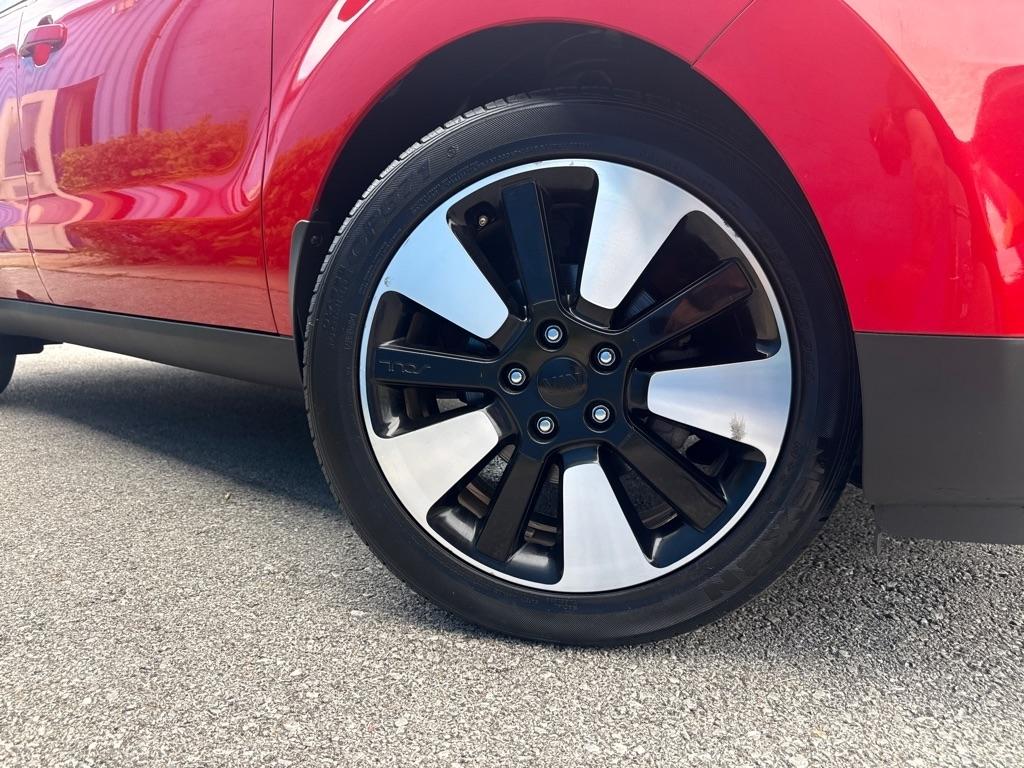 Kia Soul + 4D Wagon 2017