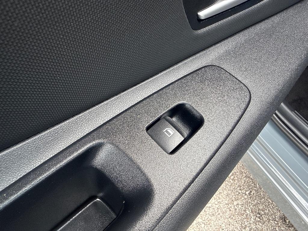 Hyundai Elantra  2022