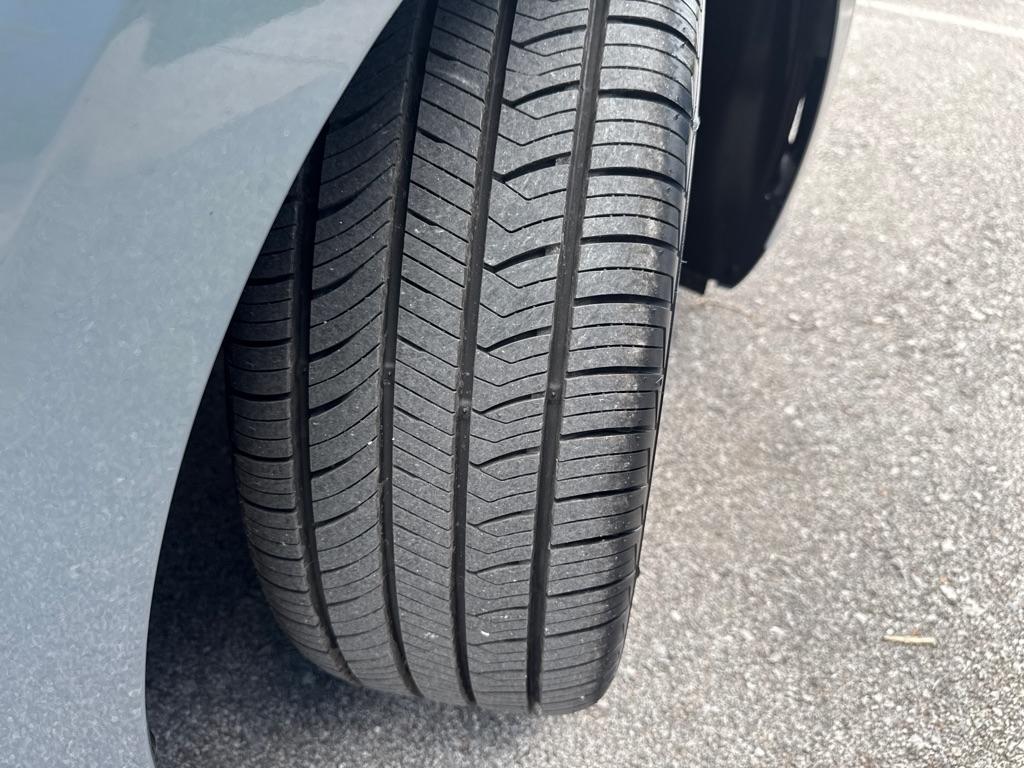 Hyundai Elantra  2022