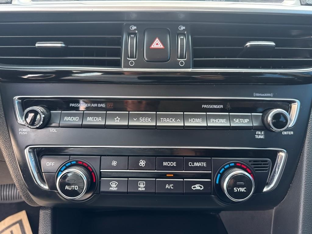 Kia Optima LX 4D Sedan 2019