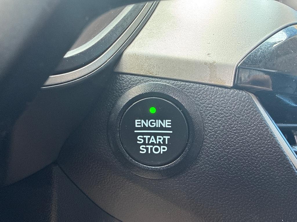 Ford Escape SEL 4D SUV AWD 2022