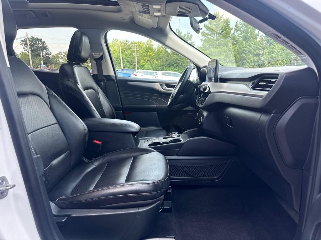Ford Escape SEL 4D SUV AWD 2022