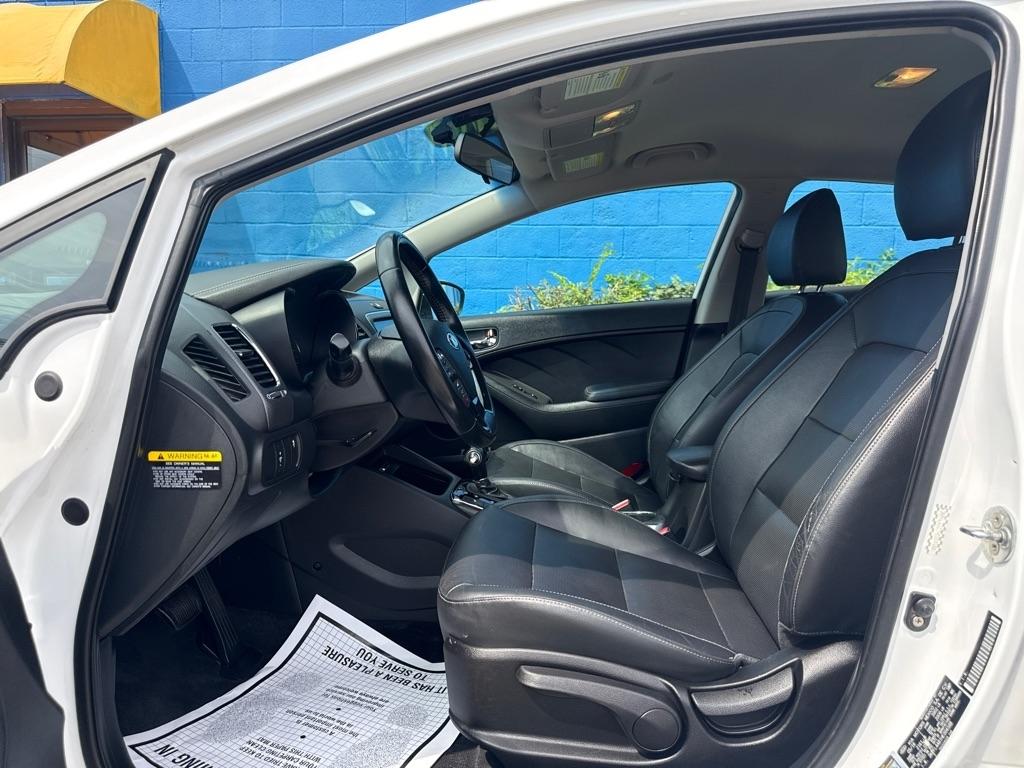 Kia Forte EX 4D Sedan 2017