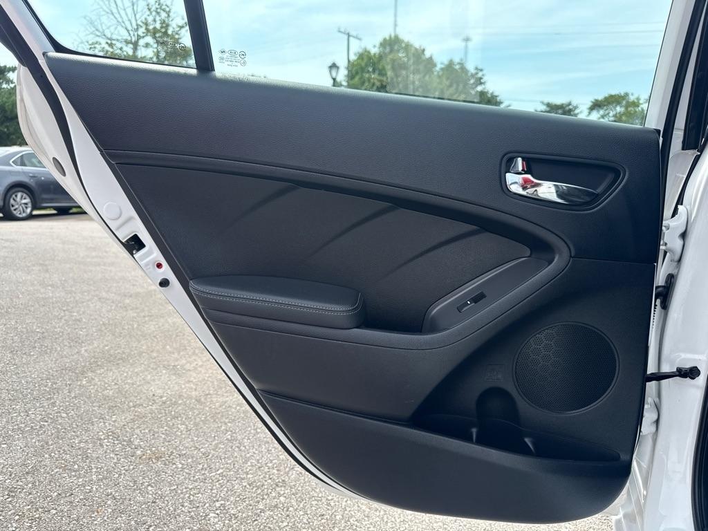 Kia Forte EX 4D Sedan 2017