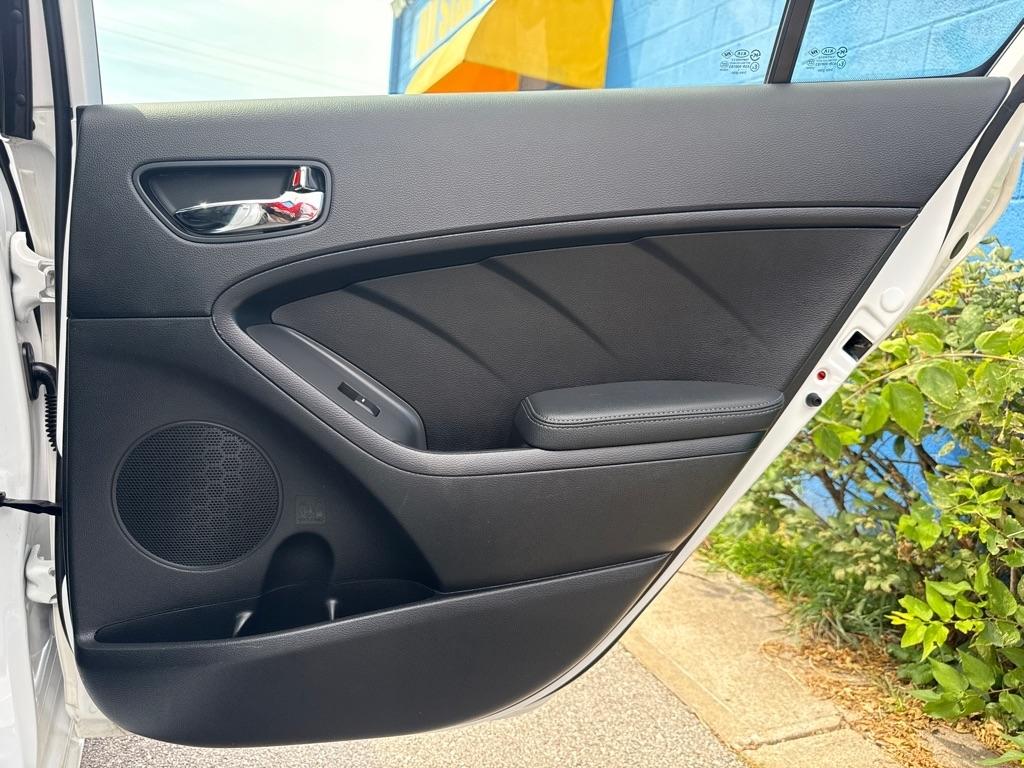 Kia Forte EX 4D Sedan 2017