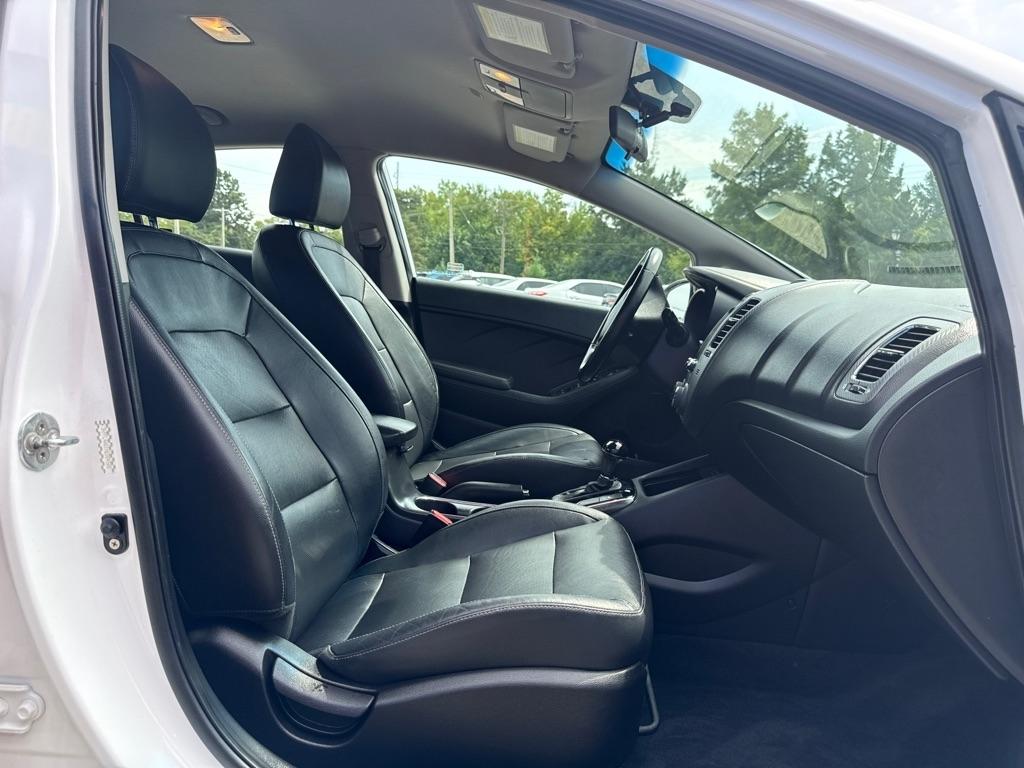 Kia Forte EX 4D Sedan 2017