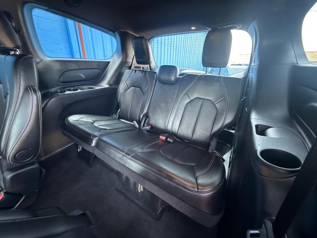 Chrysler Pacifica Select AWD 2025