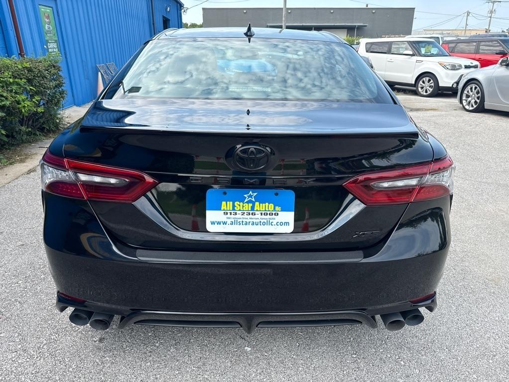 Toyota Camry  2024