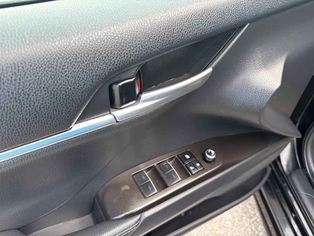 Toyota Camry  2024