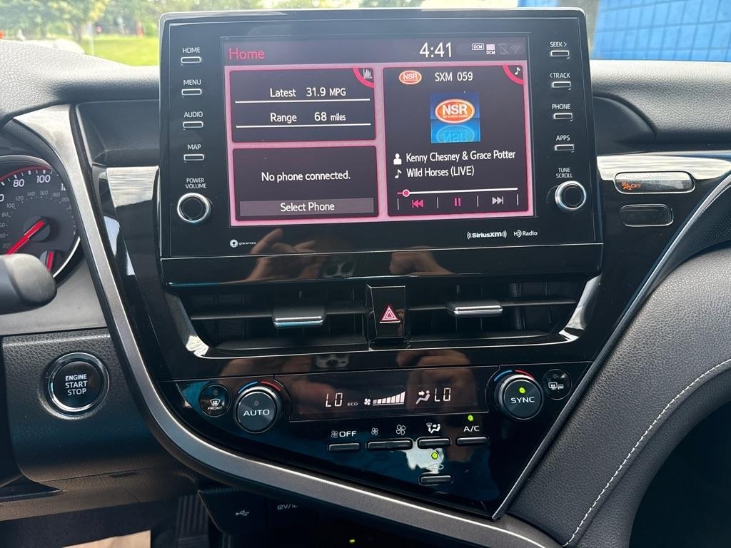 Toyota Camry  2024