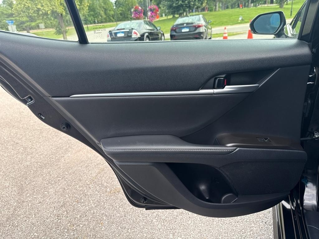 Toyota Camry  2024