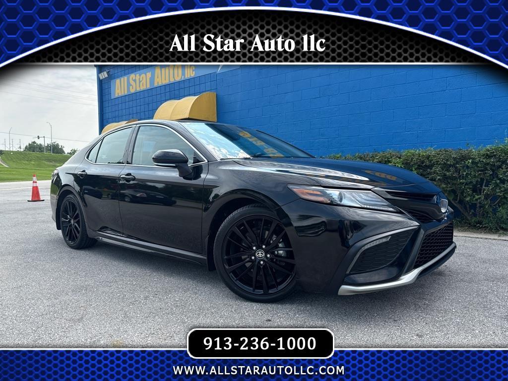 Toyota Camry  2024