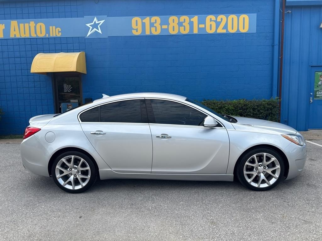 Buick Regal  2012