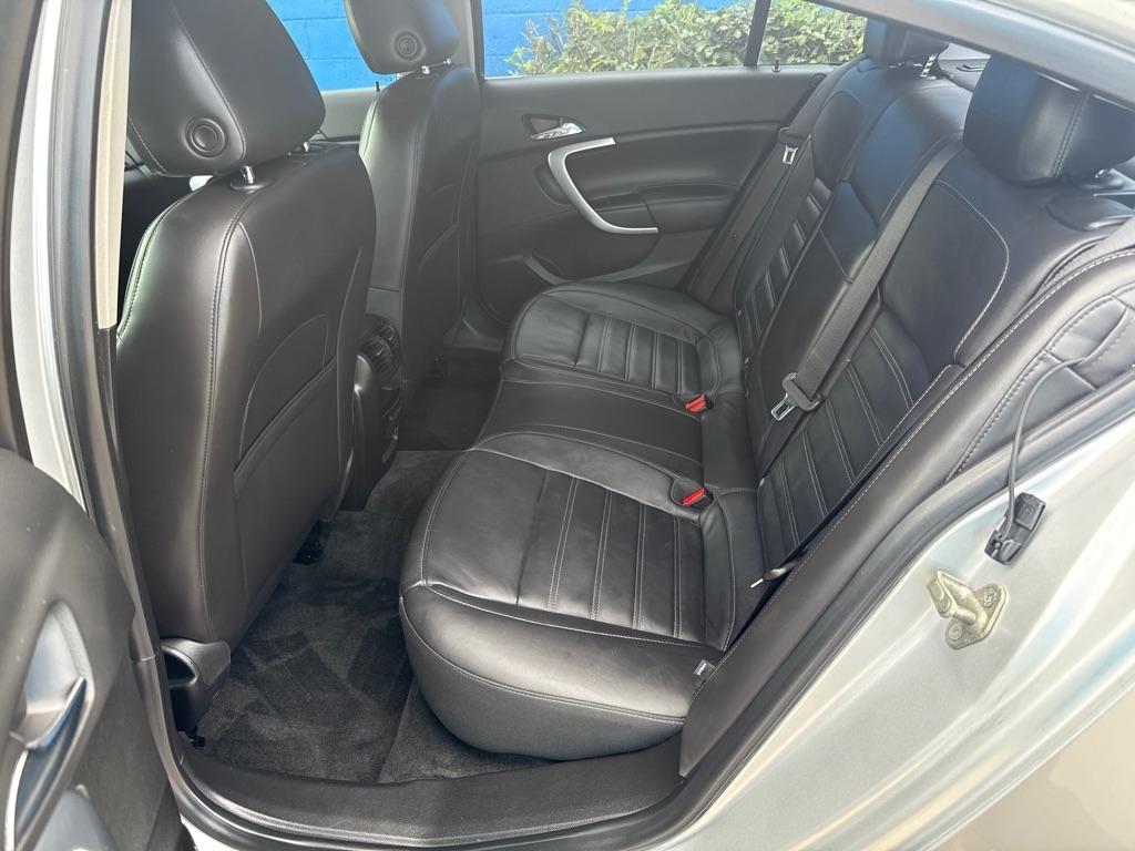 Buick Regal  2012