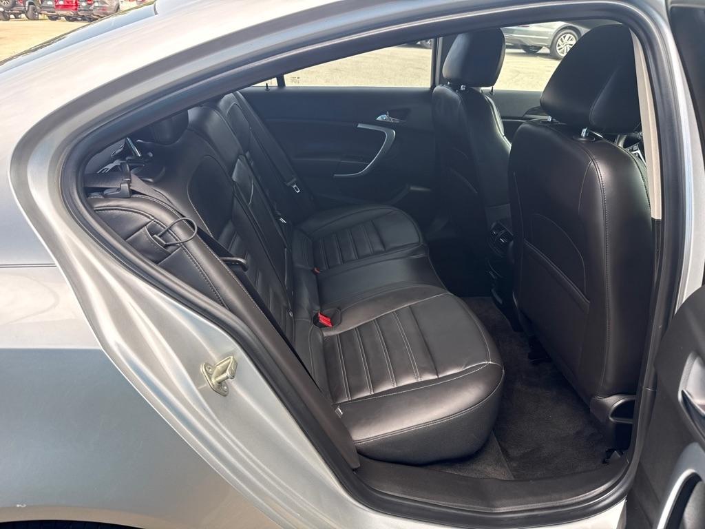 Buick Regal  2012