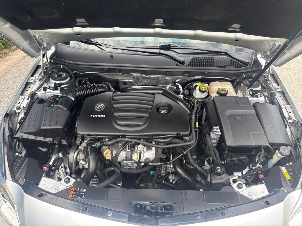 Buick Regal  2012