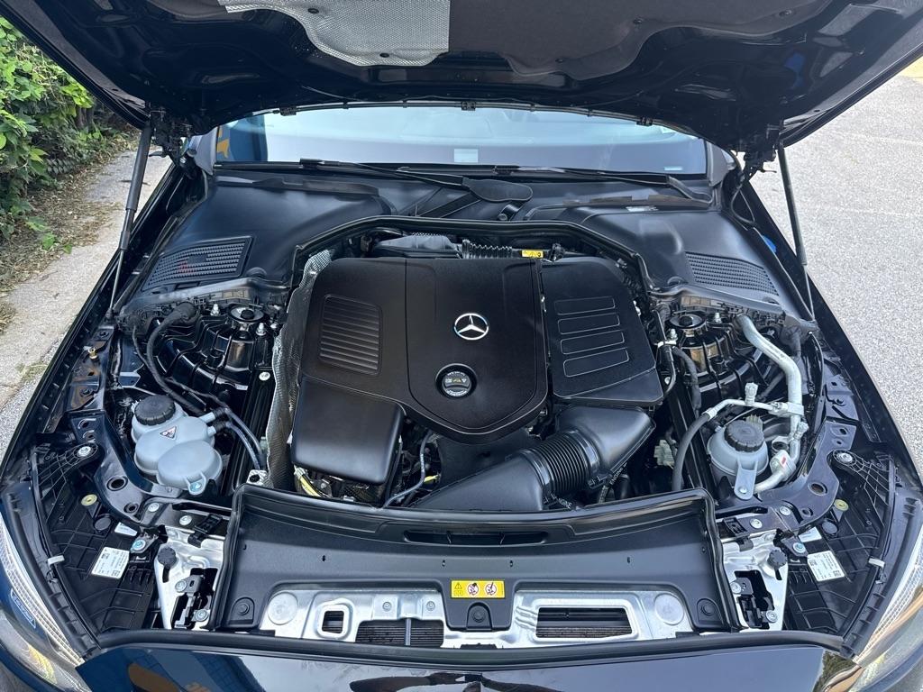 Mercedes-Benz C-Class  2025