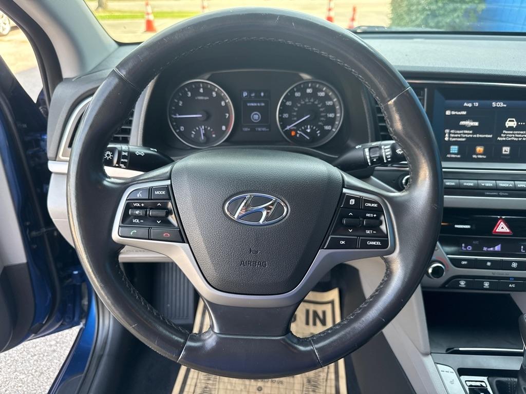 Hyundai Elantra  2017