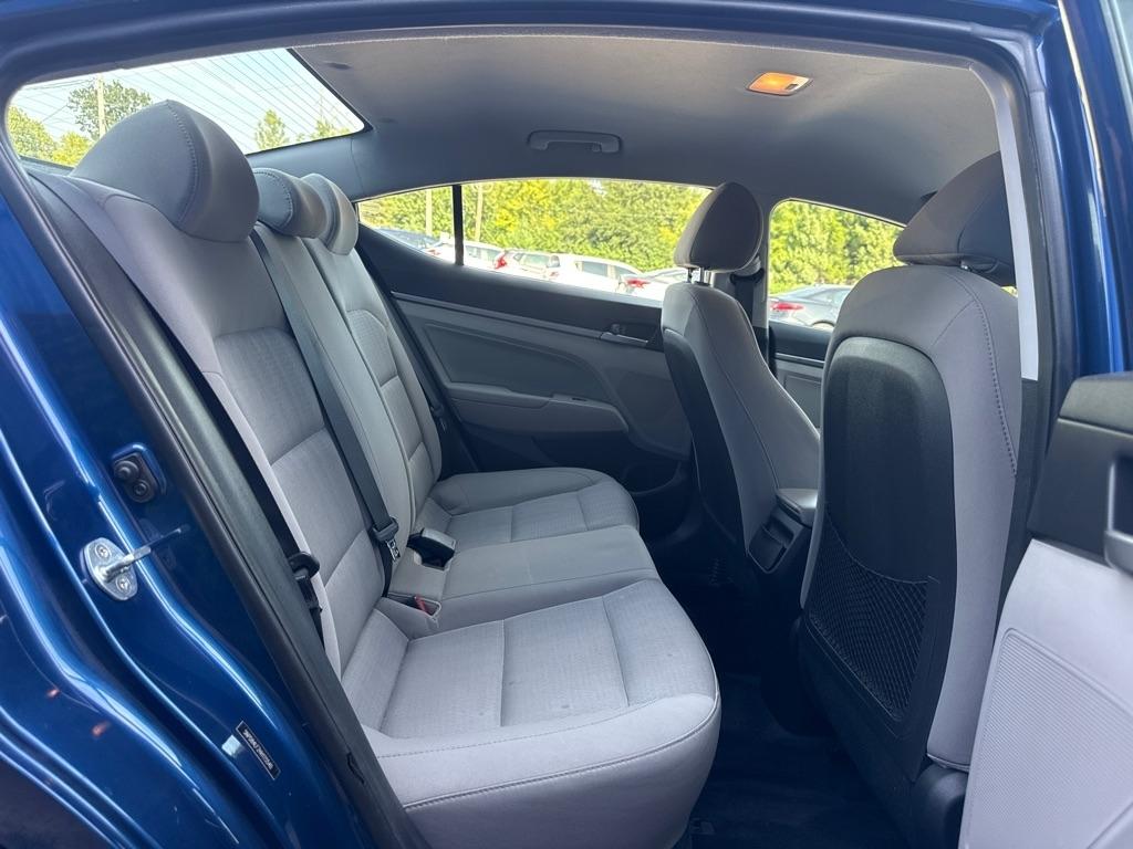 Hyundai Elantra  2017