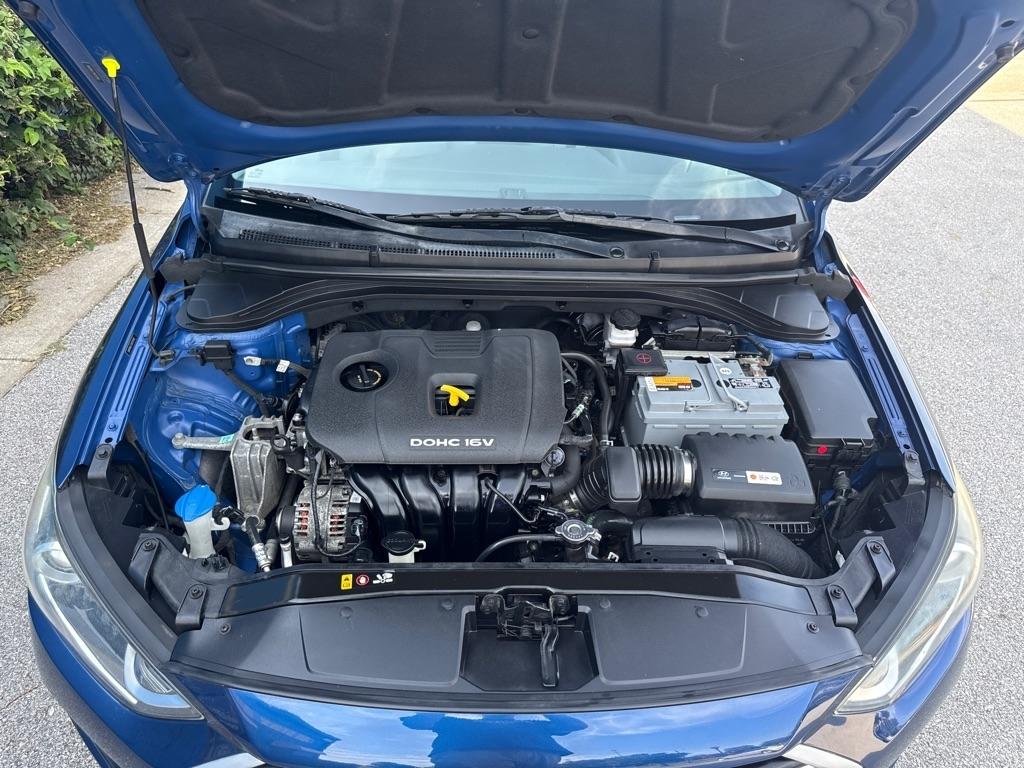 Hyundai Elantra  2017