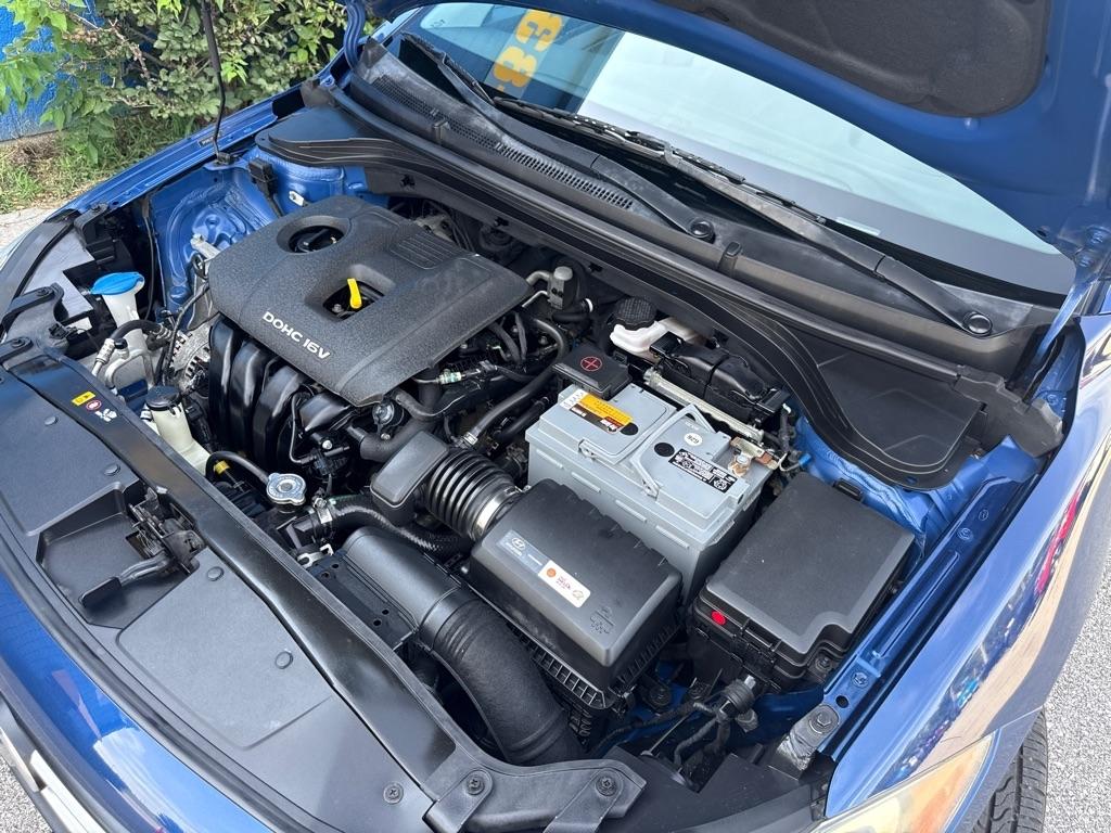 Hyundai Elantra  2017