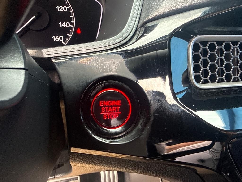 Honda Civic Sedan Sport CVT 2025
