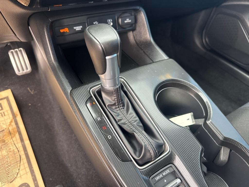 Honda Civic Sedan Sport CVT 2025