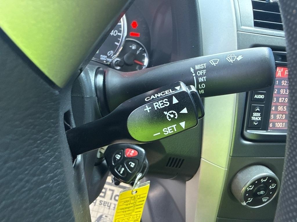 Toyota Corolla S 5-Speed MT 2013