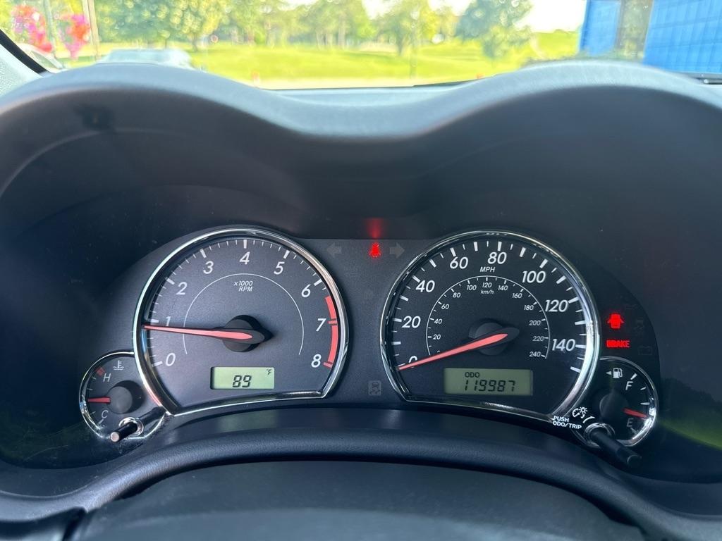 Toyota Corolla S 5-Speed MT 2013