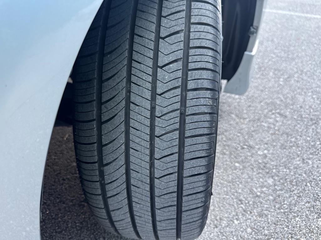Toyota Corolla S 5-Speed MT 2013