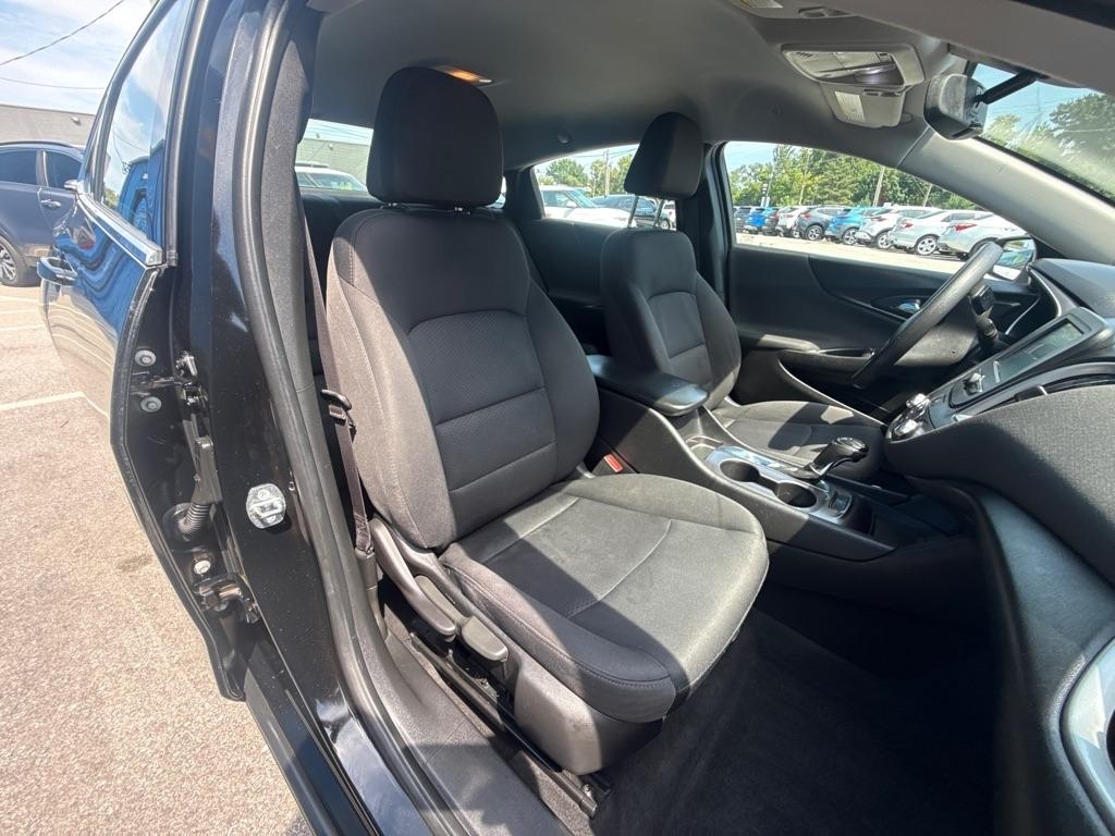 Chevrolet Malibu  2018