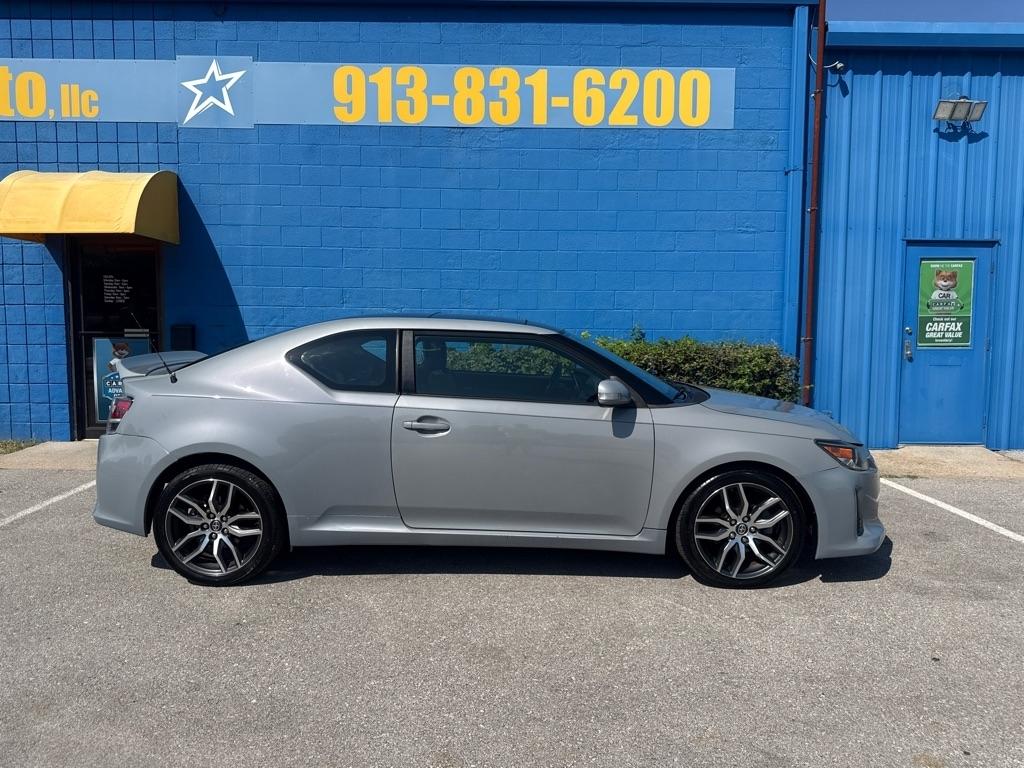 Scion tC  2014