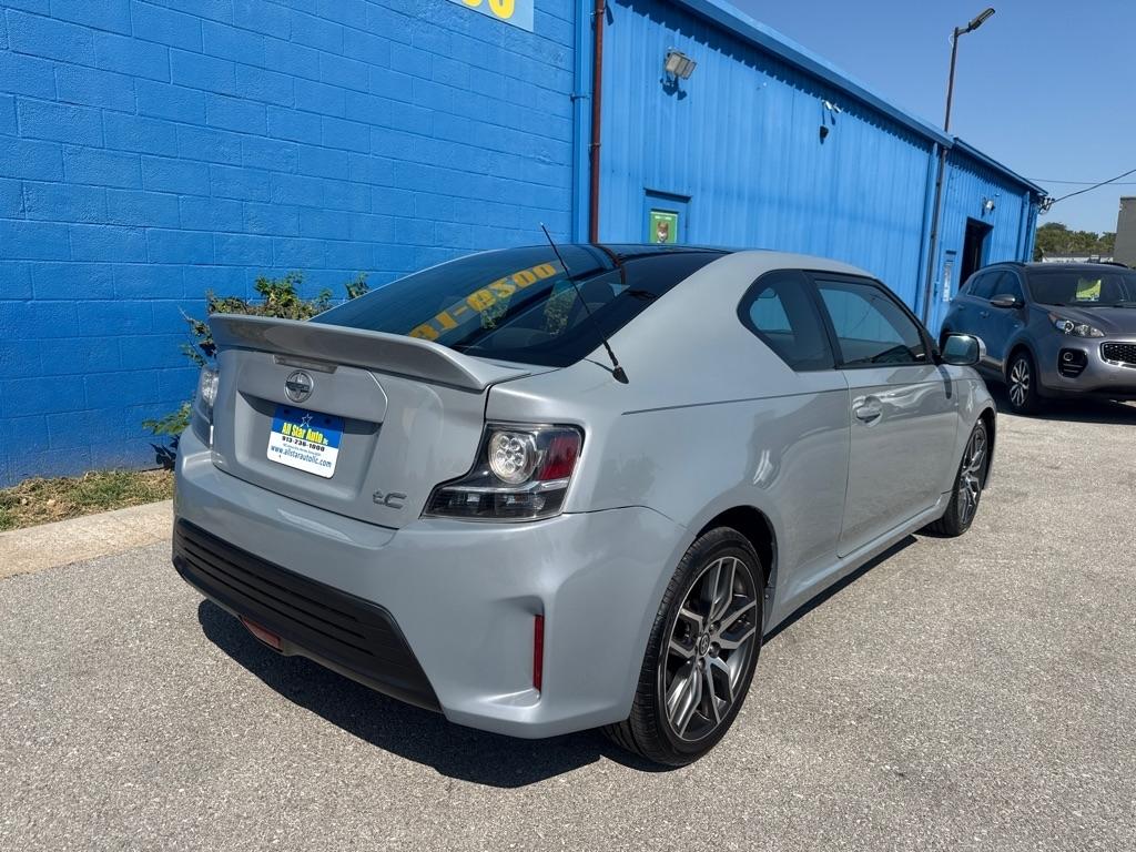 Scion tC  2014